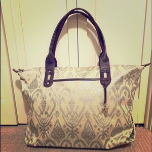 Stella and Dot Ikat Print Tote